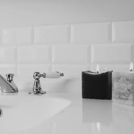 Affittacamere Gregorini Bingham Art Luxury 2*